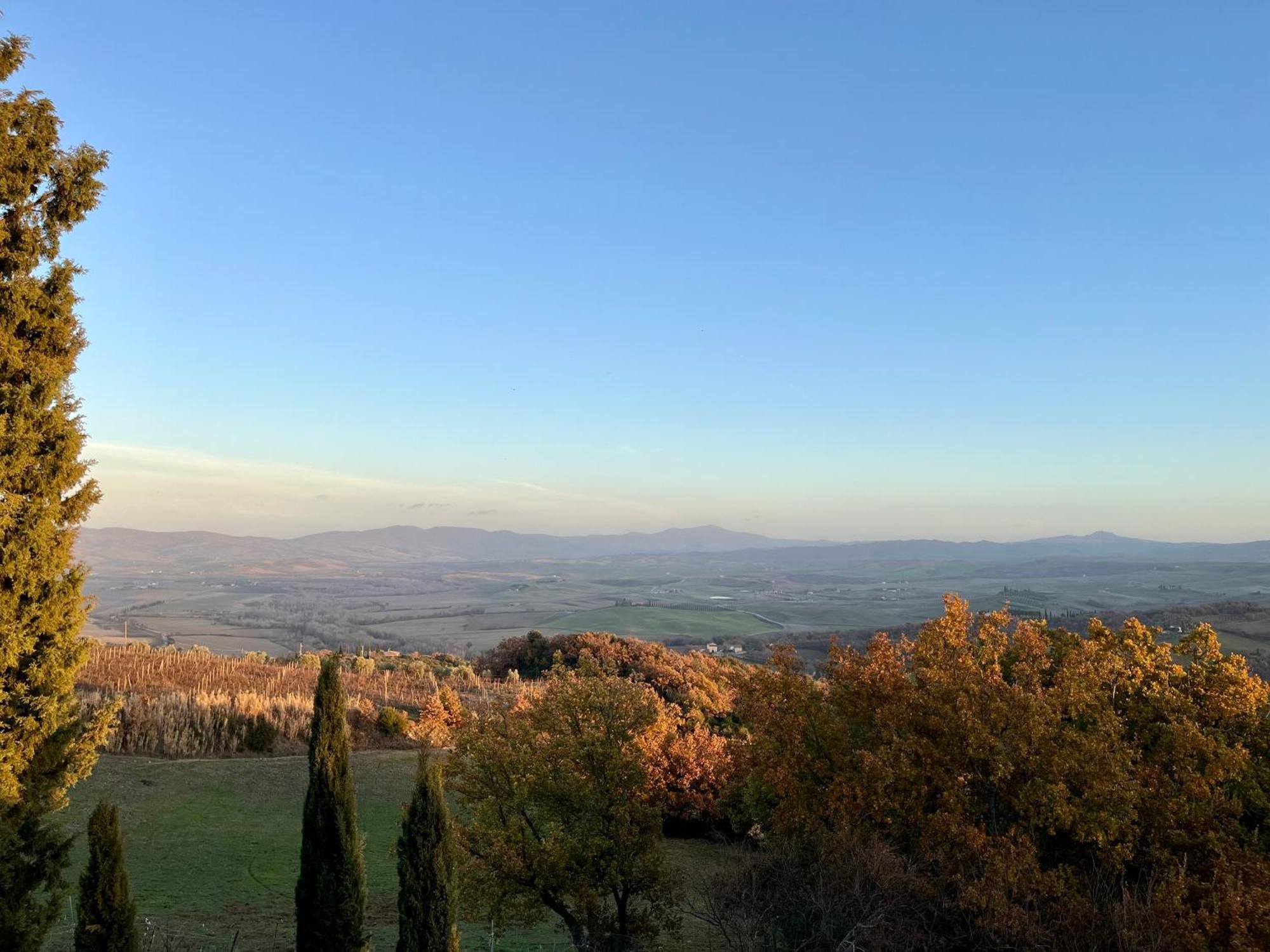 Le Querciole In Val D'orcia Apartment *